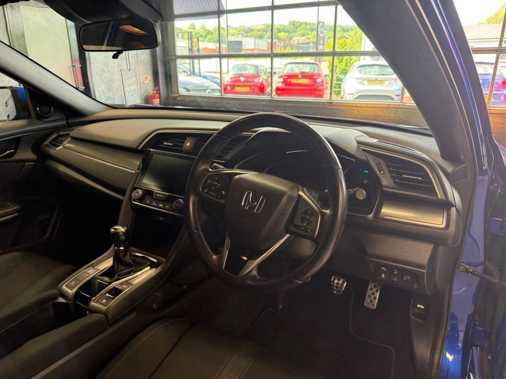 Used Honda Civic 2017 for sale - 77054197: Photo 17