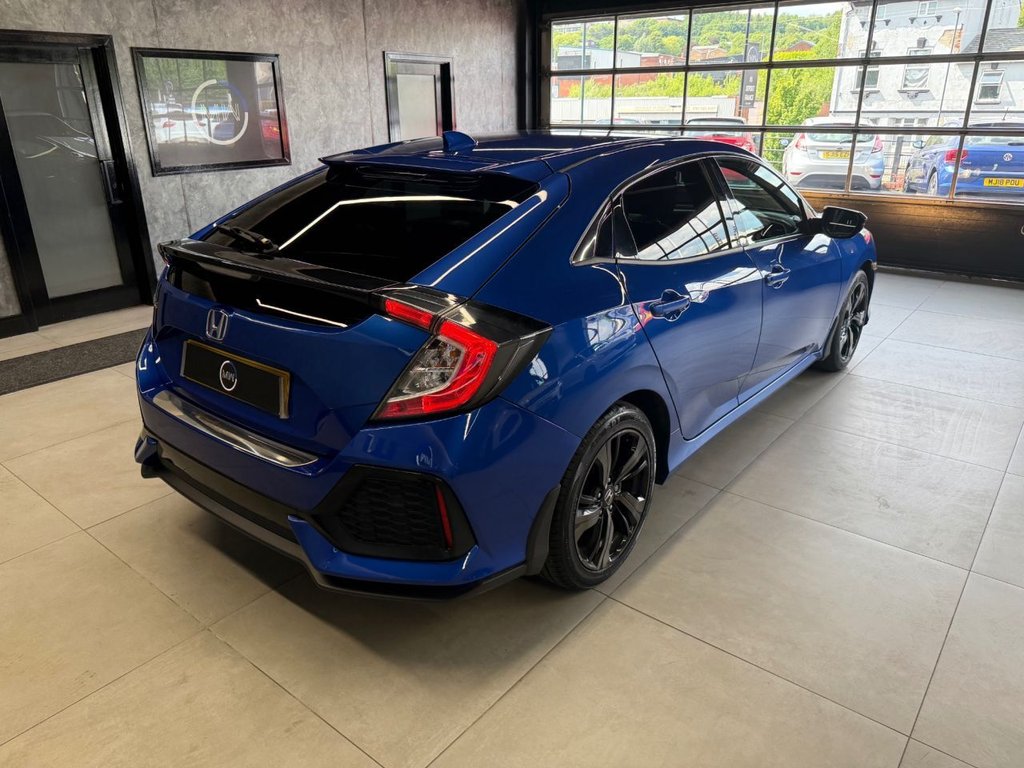 Used Honda Civic 2017 for sale - 77054197: Photo 8