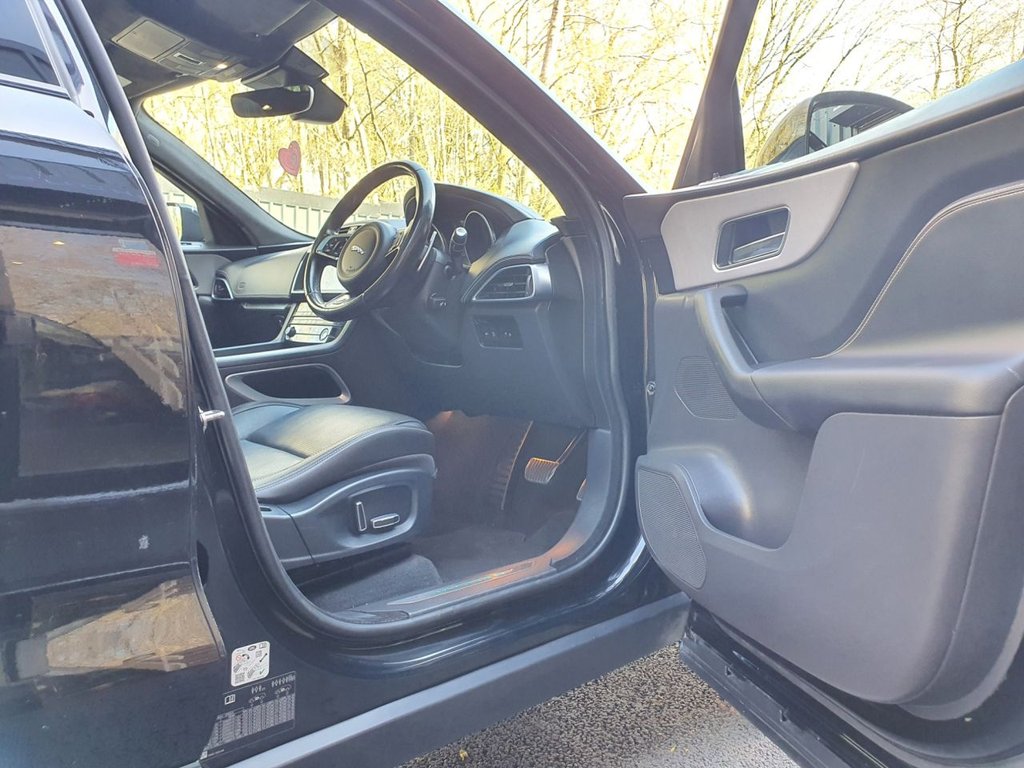 Used Jaguar F-Pace 2018 for sale - 78154006: Photo 13