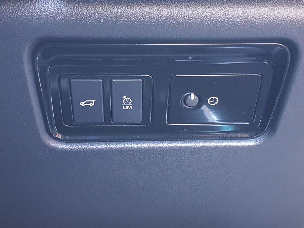 Used Jaguar F-Pace 2018 for sale - 78154006: Photo 24