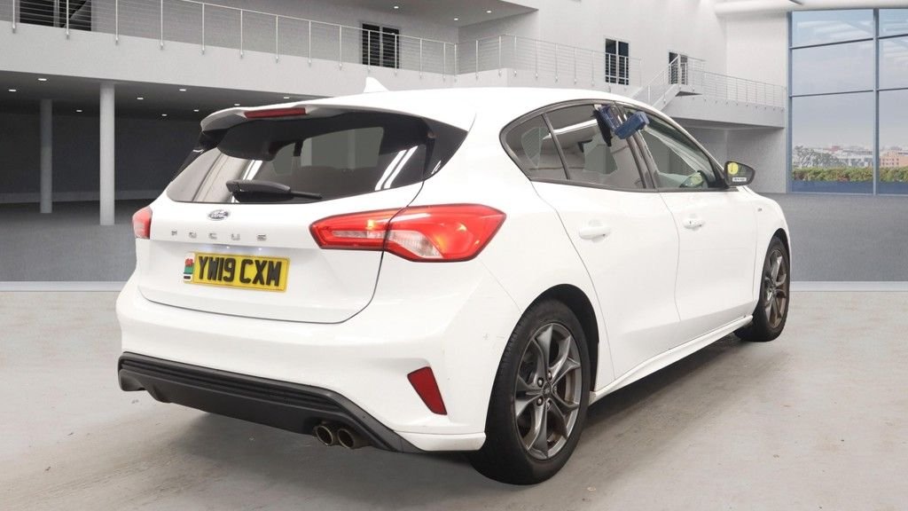 Used Ford Focus 2019 for sale - 76934792: Photo 4