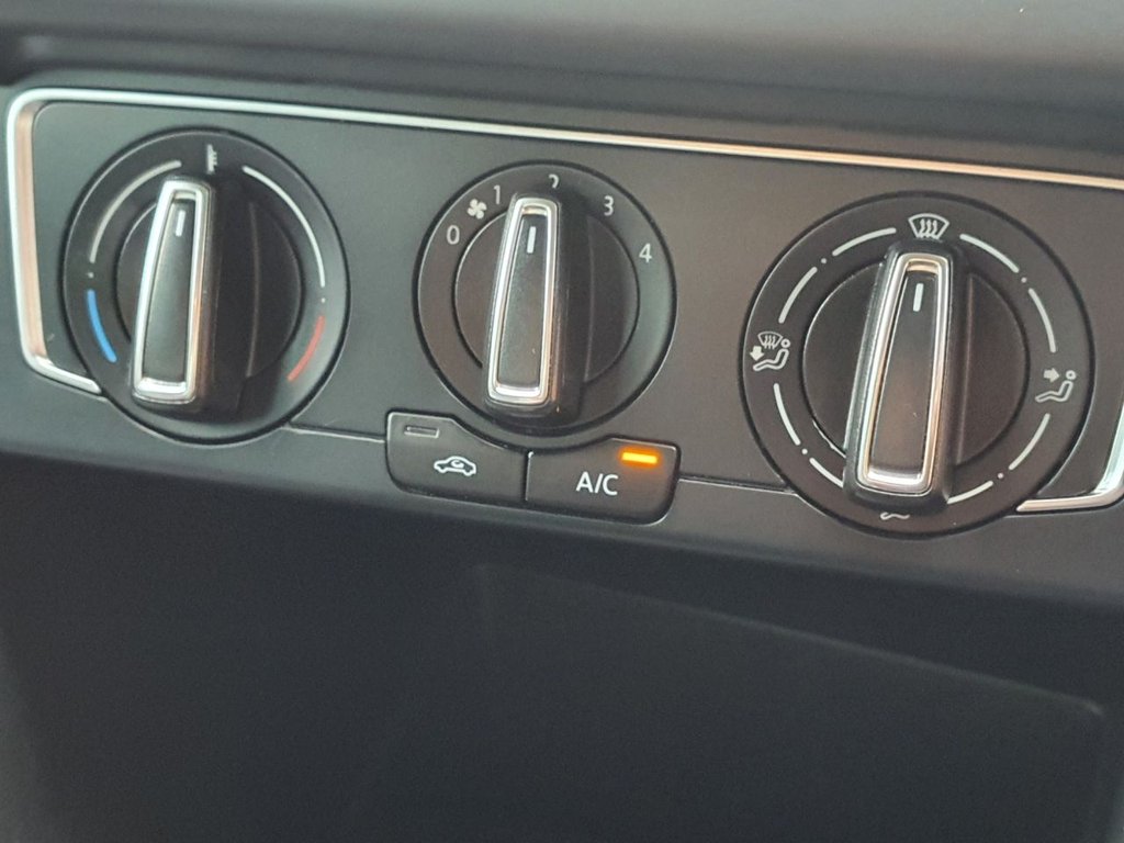 Used Volkswagen Polo 2017 for sale - 77341787: Photo 30