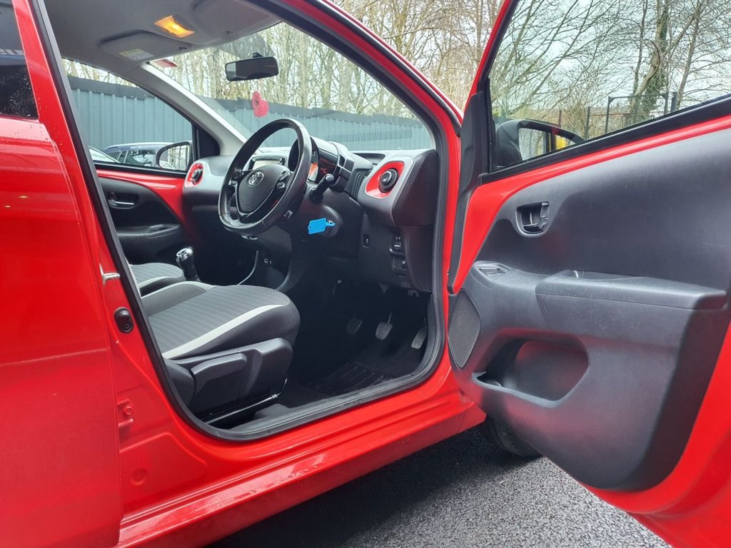 Used Toyota AYGO 2018 for sale - 77507293: Photo 12