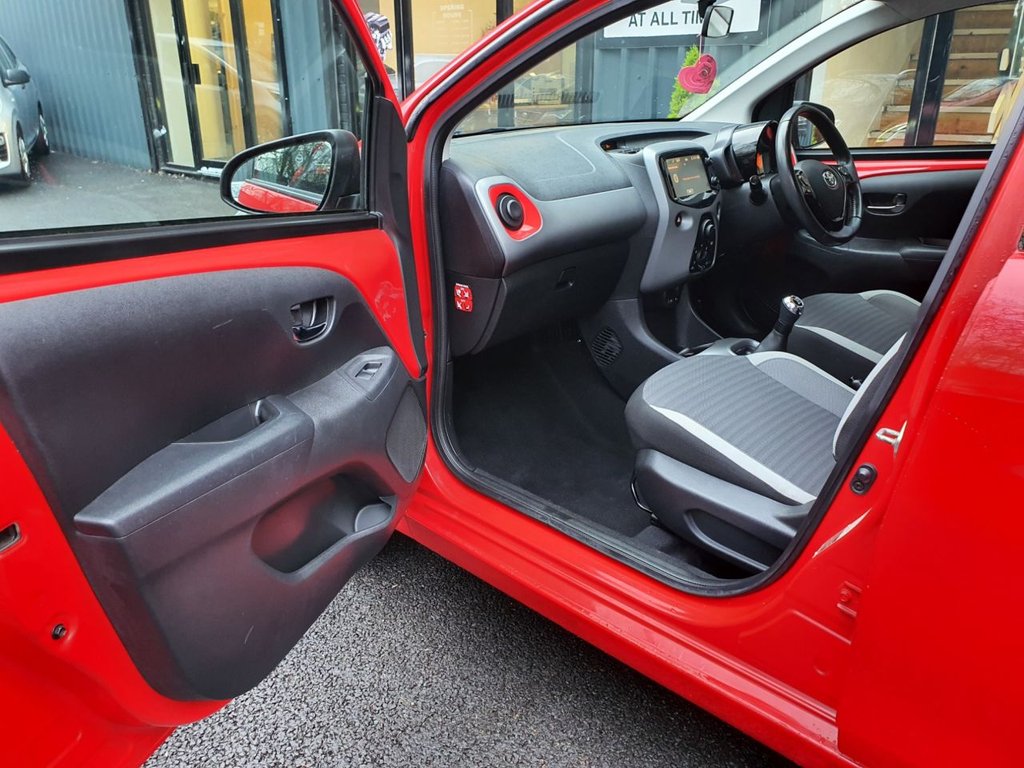 Used Toyota AYGO 2018 for sale - 77507293: Photo 18