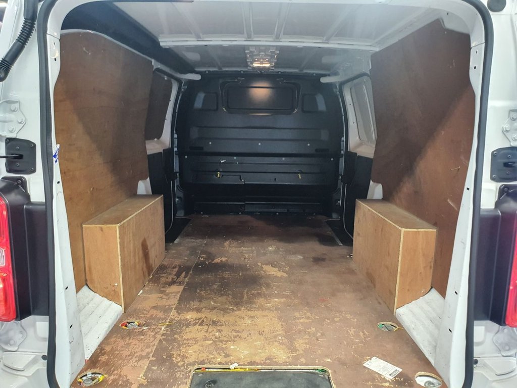 Used Vauxhall Vivaro 2019 for sale - 76132410: Photo 26