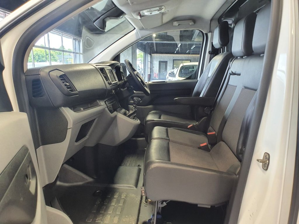 Used Vauxhall Vivaro 2019 for sale - 76132410: Photo 31