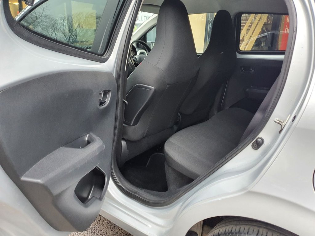 Used Peugeot 108 2014 for sale - 77621271: Photo 17