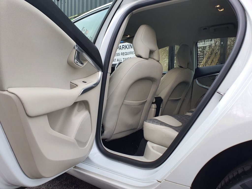 Used Volvo V40 2018 for sale - 77408249: Photo 17