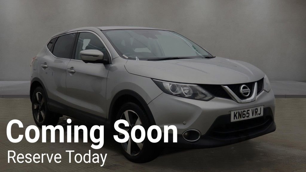 Used Nissan Qashqai 2015 for sale - 77236668: Photo 2