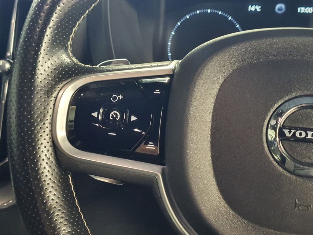 Used Volvo XC60 2018 for sale - 76604384: Photo 37