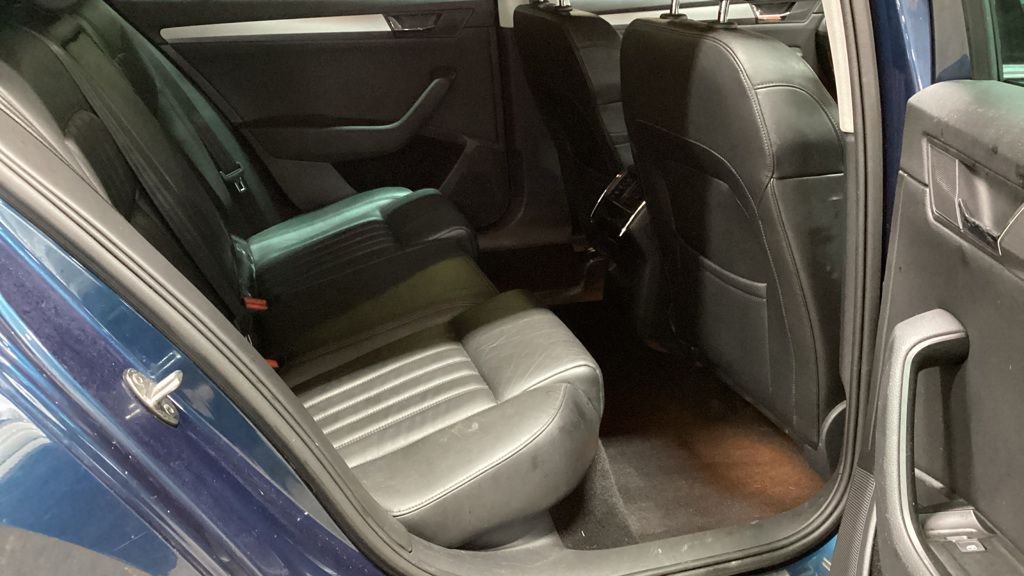 Used Skoda Superb 2017 for sale - 78044569: Photo 7