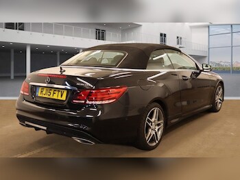 Used Mercedes-Benz E-Class 2015 for sale - 75693037: Photo