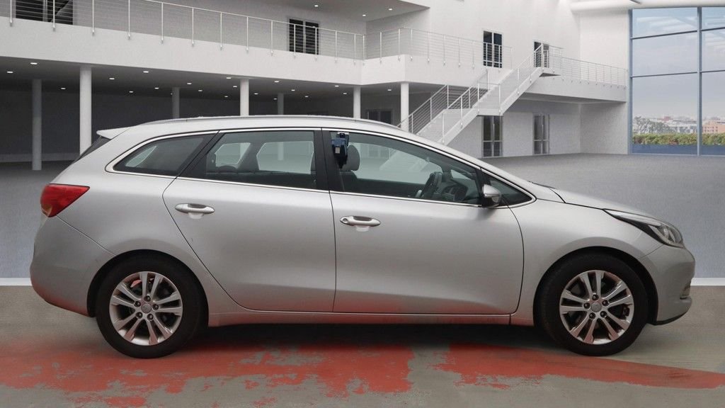 Used Kia Ceed 2015 for sale - 76883285: Photo 3