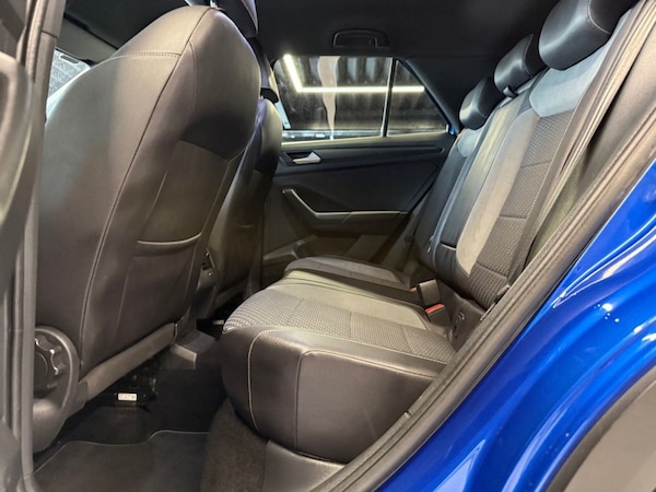 Used Volkswagen T-Roc 2018 for sale - 75411281: Photo 31