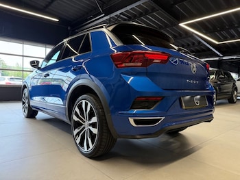 Used Volkswagen T-Roc 2018 for sale - 75411281: Photo
