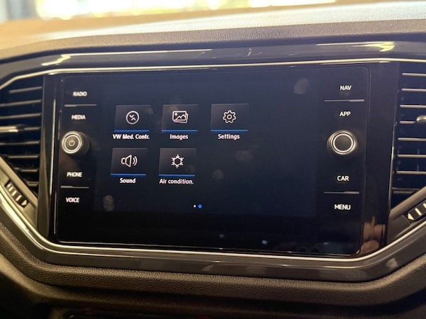 Used Volkswagen T-Roc 2018 for sale - 75411281: Photo 47