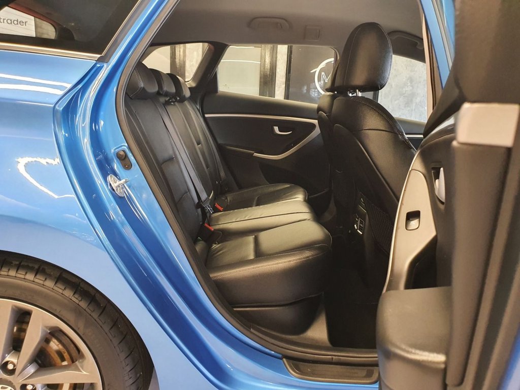 Used Hyundai i30 2015 for sale - 76454409: Photo 22