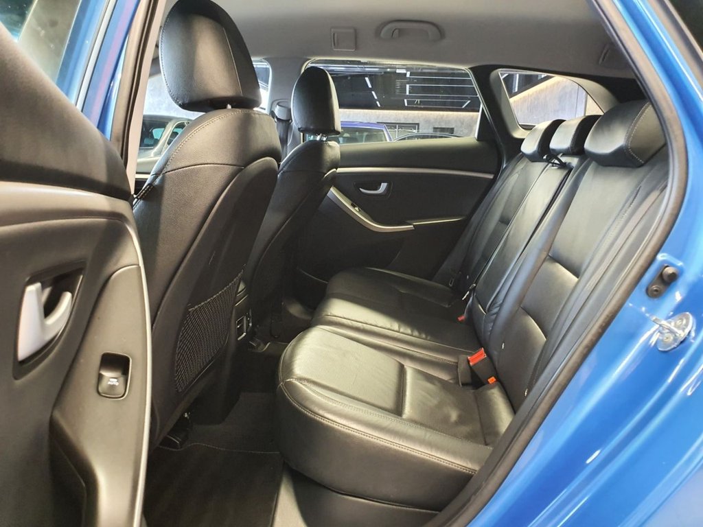 Used Hyundai i30 2015 for sale - 76454409: Photo 27