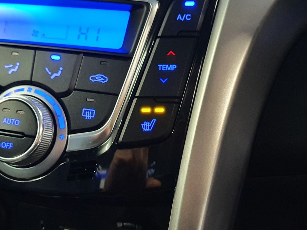 Used Hyundai i30 2015 for sale - 76454409: Photo 42