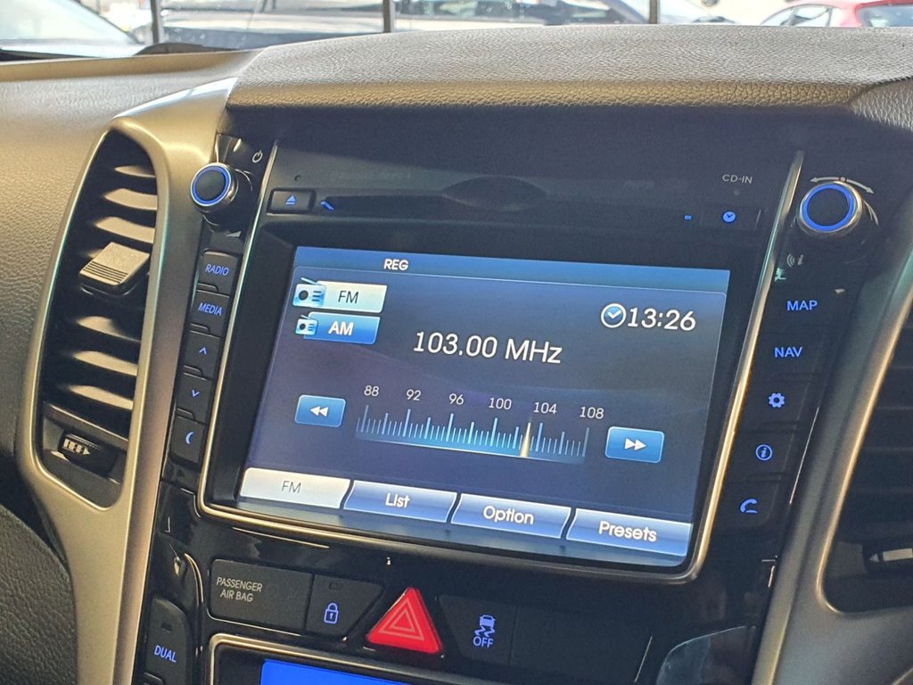 Used Hyundai i30 2015 for sale - 76454409: Photo 44