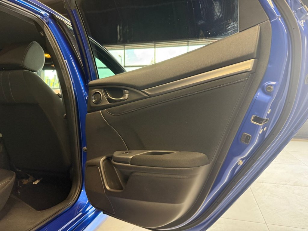 Used Honda Civic 2017 for sale - 77341192: Photo 18