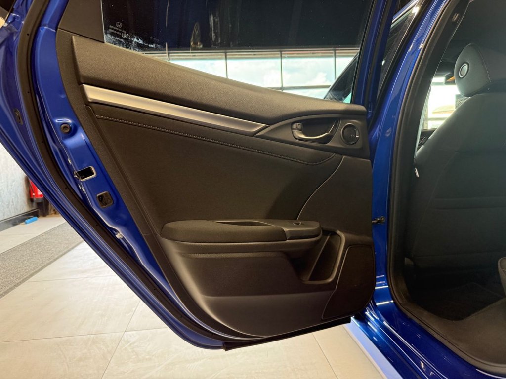 Used Honda Civic 2017 for sale - 77341192: Photo 23