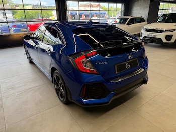 Used Honda Civic 2017 for sale - 77341192: Photo