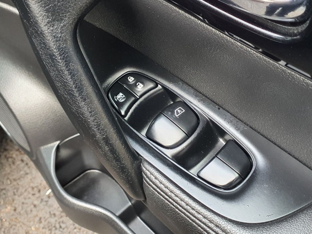 Used Nissan Qashqai 2014 for sale - 77621224: Photo 23