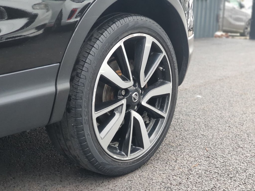 Used Nissan Qashqai 2014 for sale - 77621224: Photo 9