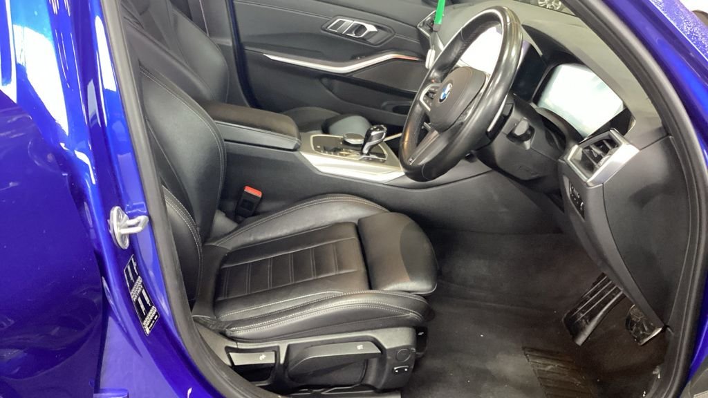 Used BMW 3 Series 2020 for sale - 76356834: Photo 9