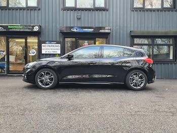 Used Ford Focus 2019 for sale - 77692895: Photo