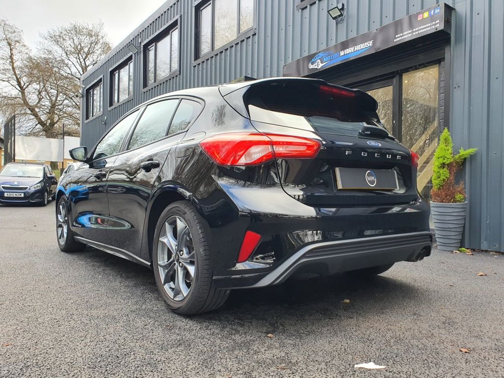 Used Ford Focus 2019 for sale - 77692895: Photo 3