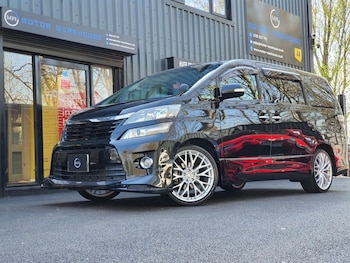 Used Toyota Vellfire 2014 for sale - 78212769: Photo