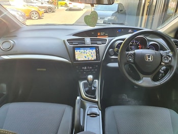 Used Honda Civic 2017 for sale - 79288460: Photo