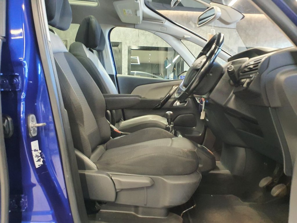 Used Citroen C4 Grand Picasso 2017 for sale - 76654877: Photo 25