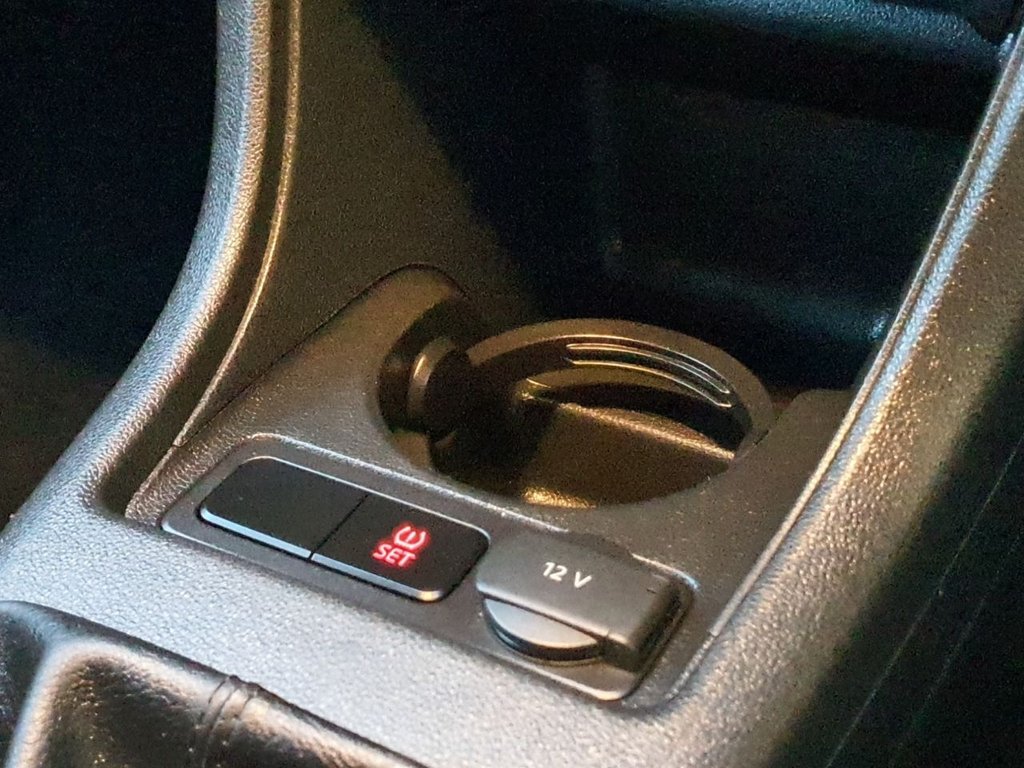 Used Volkswagen up! 2017 for sale - 77236358: Photo 23