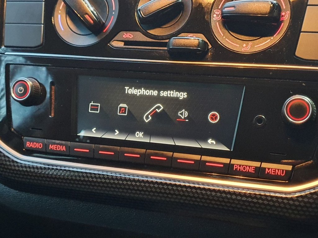 Used Volkswagen up! 2017 for sale - 77236358: Photo 28