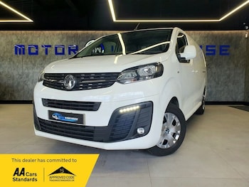 Vauxhall Vivaro feature image