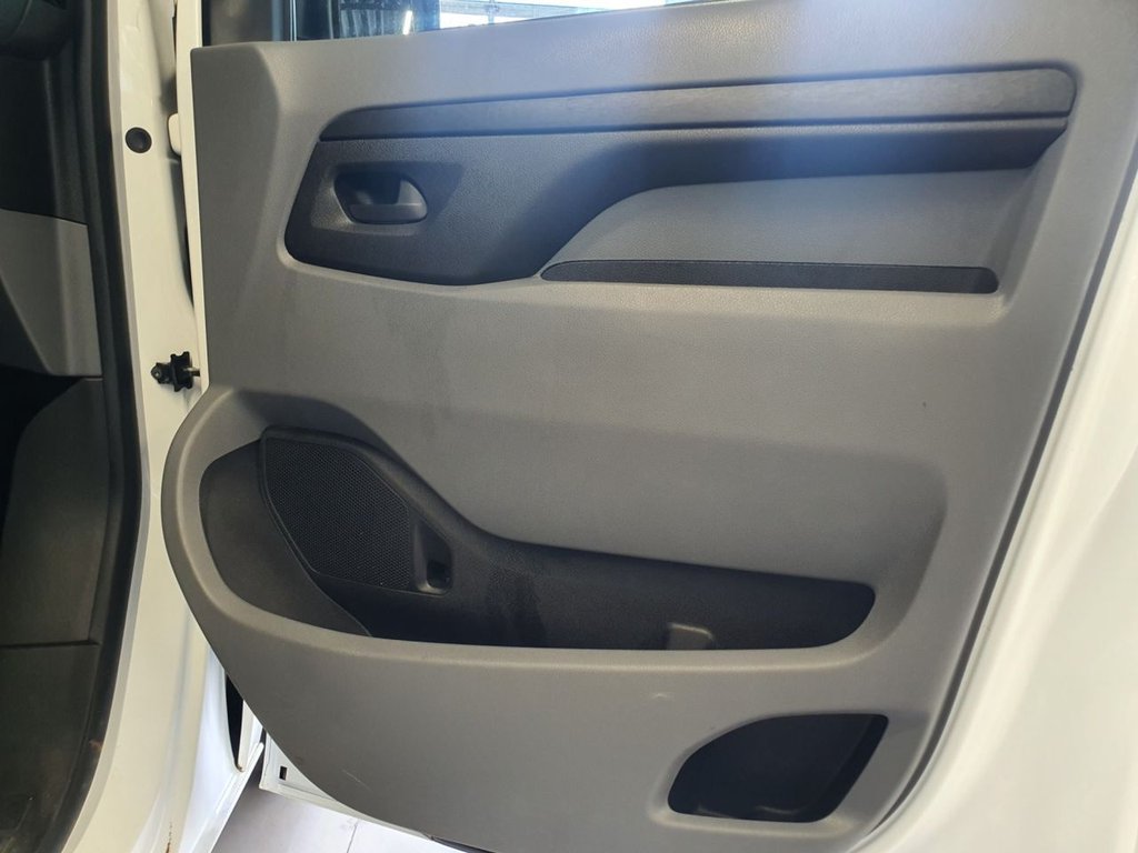 Used Vauxhall Vivaro 2019 for sale - 77372803: Photo 20