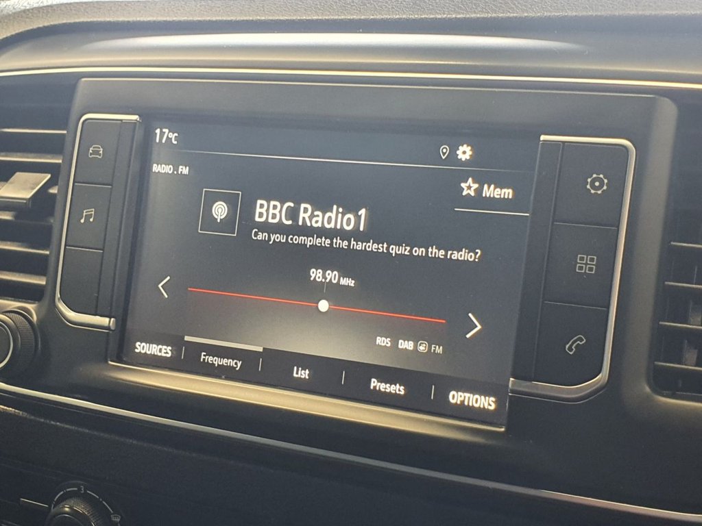 Used Vauxhall Vivaro 2019 for sale - 77372803: Photo 40