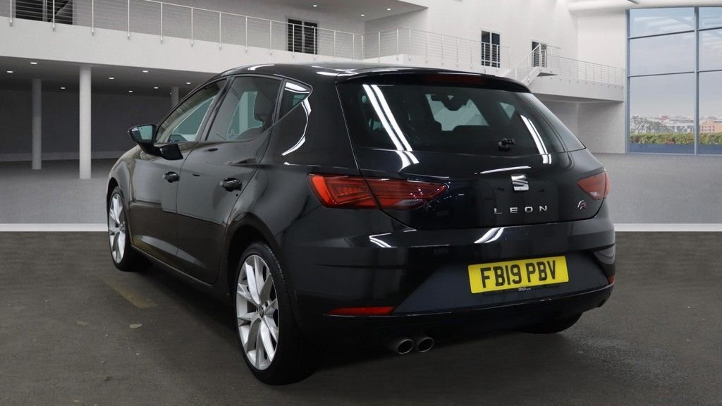 Used SEAT Leon 2019 for sale - 76535800: Photo 3