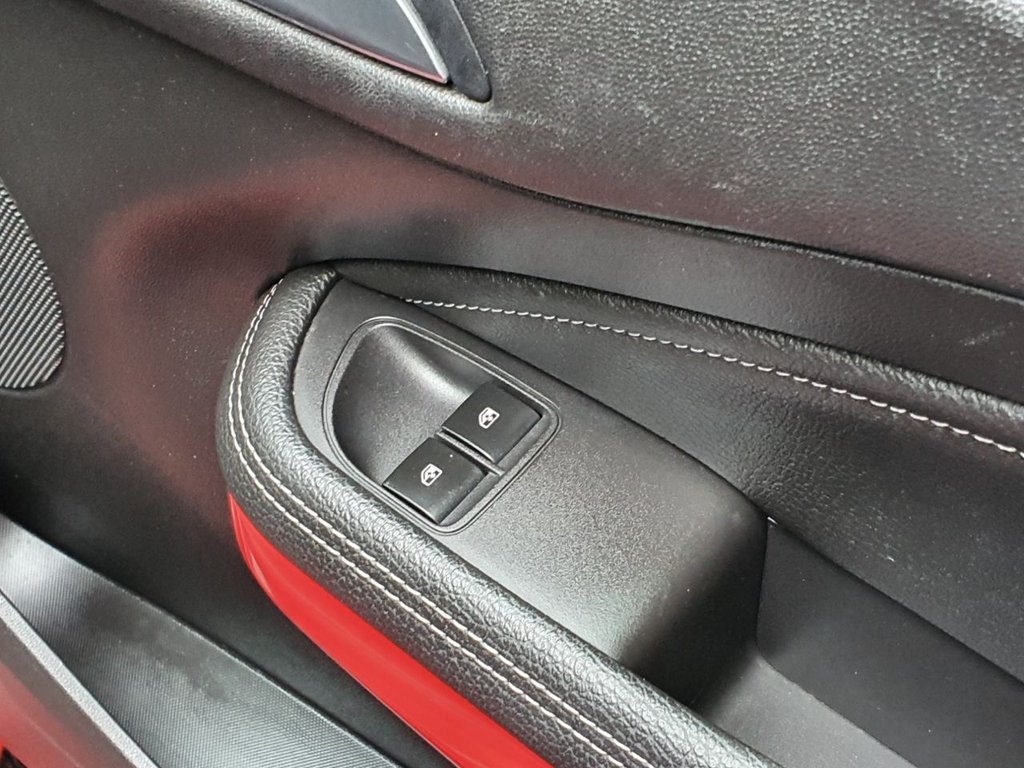 Used Vauxhall ADAM 2016 for sale - 77507000: Photo 20