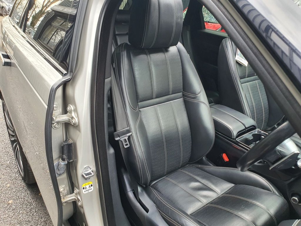 Used Land Rover Range Rover Velar 2019 for sale - 77621214: Photo 14