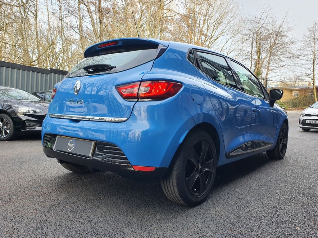 Used Renault Clio 2015 for sale - 77820699: Photo 5