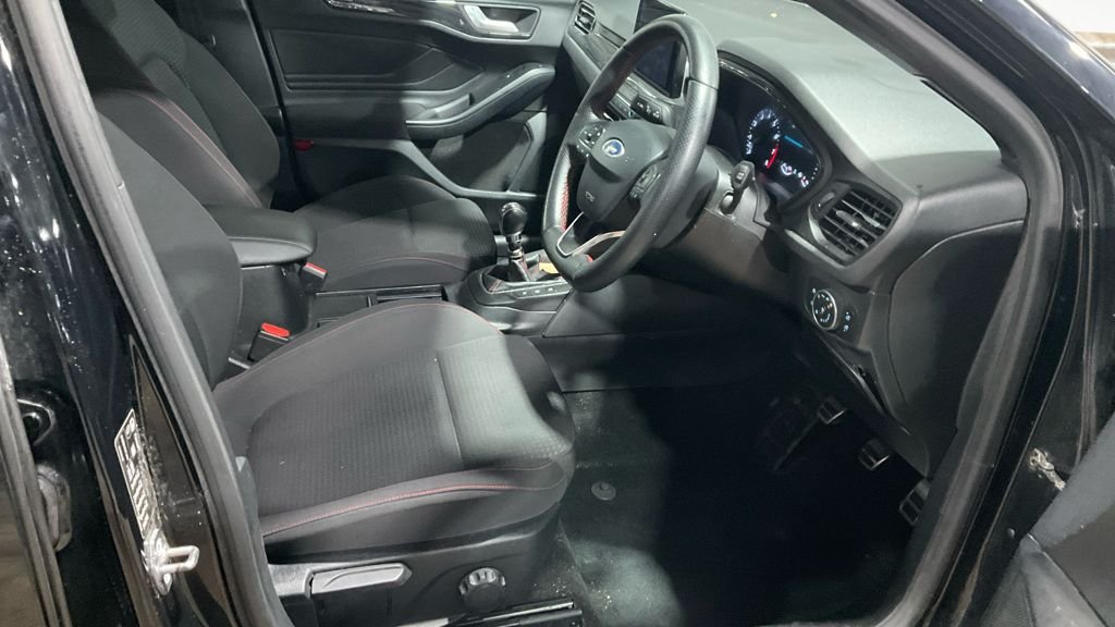 Used Ford Focus 2019 for sale - 77341781: Photo 8