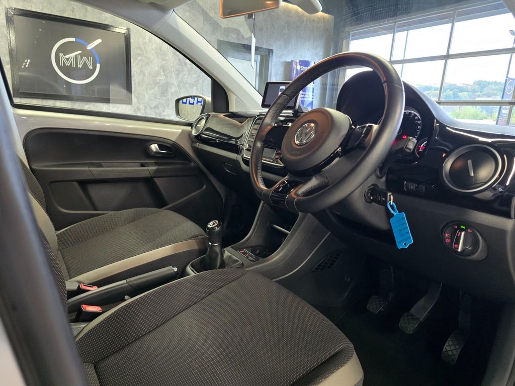 Used Volkswagen up! 2015 for sale - 77152980: Photo 20