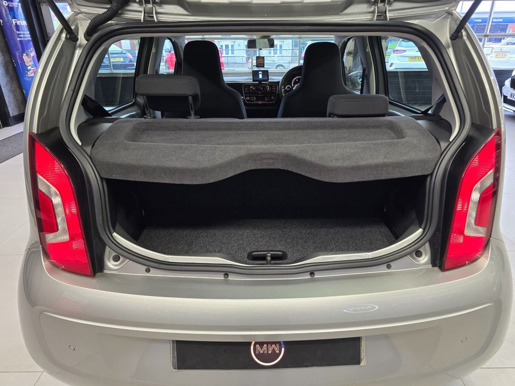 Used Volkswagen up! 2015 for sale - 77152980: Photo 24