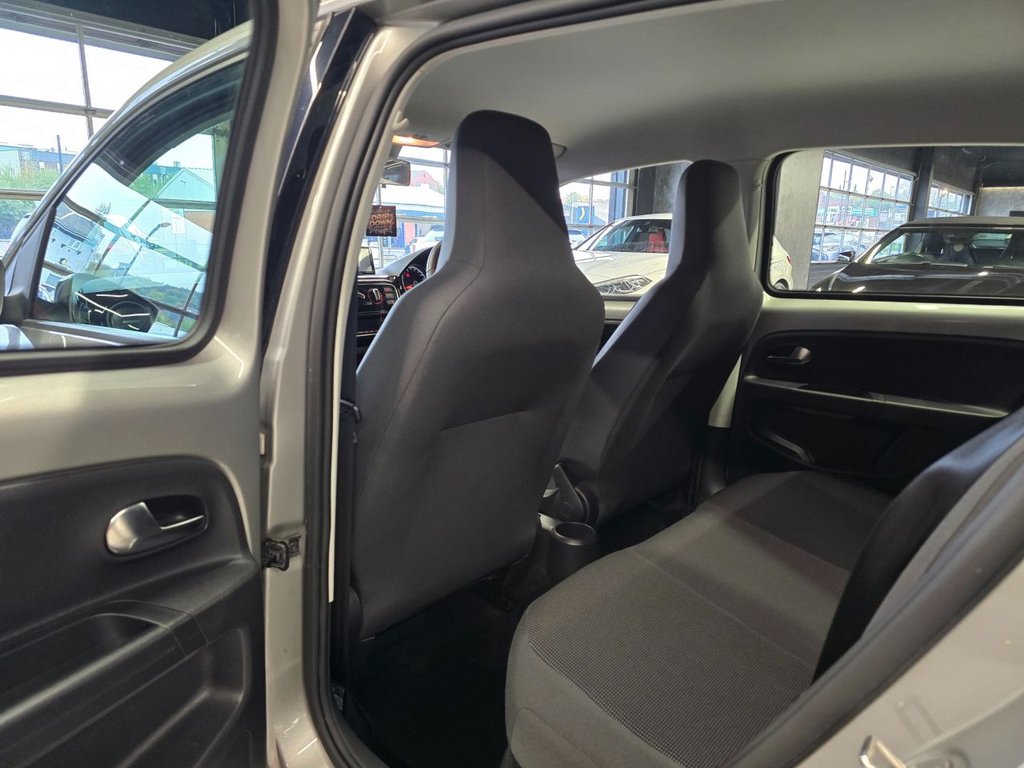 Used Volkswagen up! 2015 for sale - 77152980: Photo 27