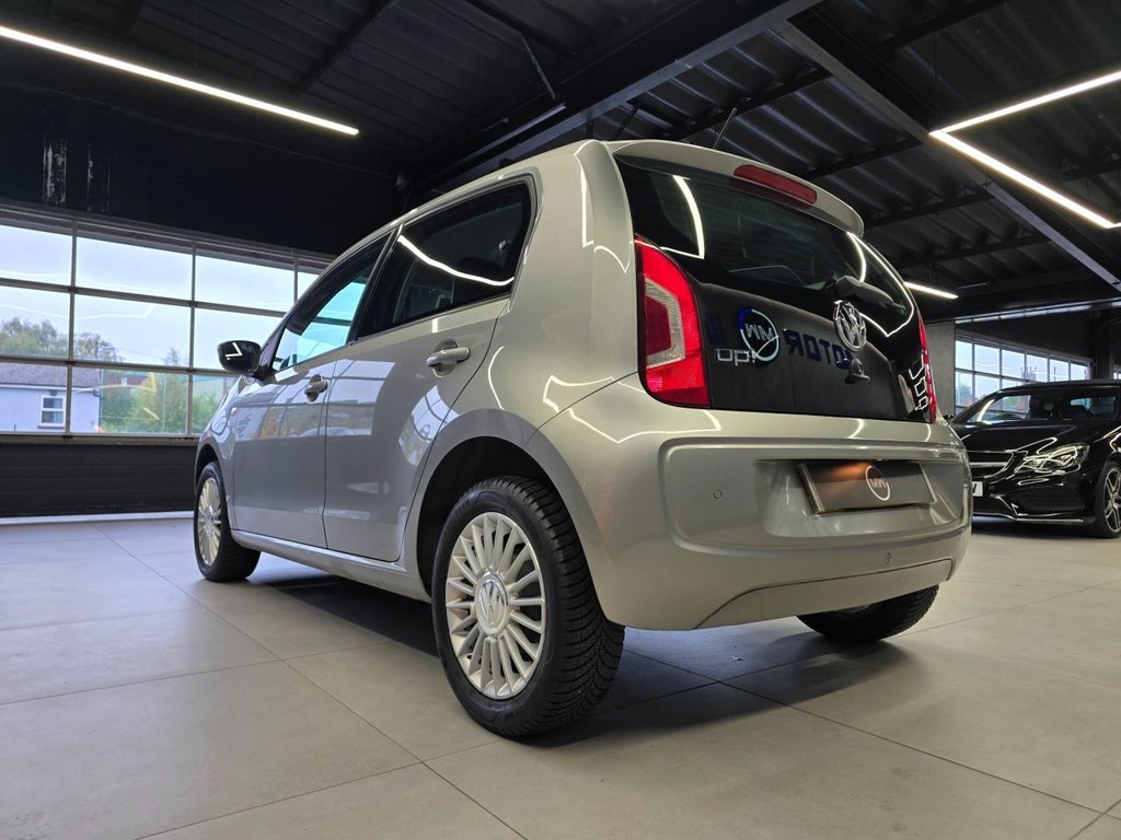 Used Volkswagen up! 2015 for sale - 77152980: Photo 3