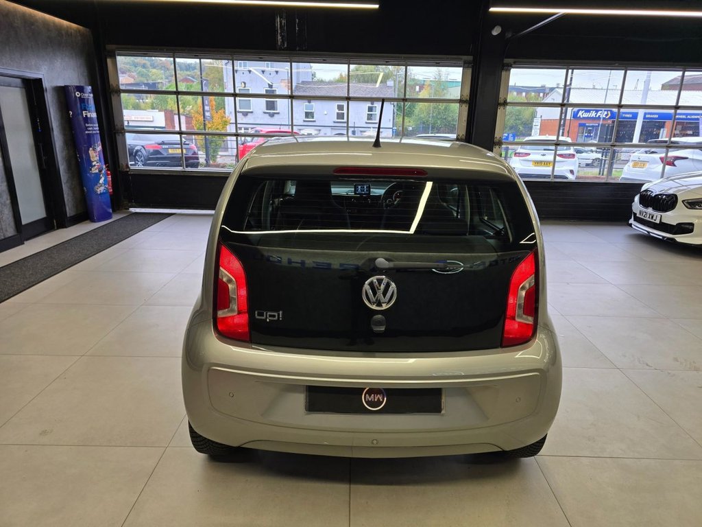 Used Volkswagen up! 2015 for sale - 77152980: Photo 6